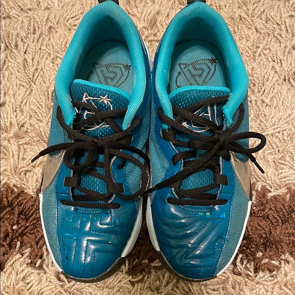 Nike Turquoise and Black Kids' Sneakers